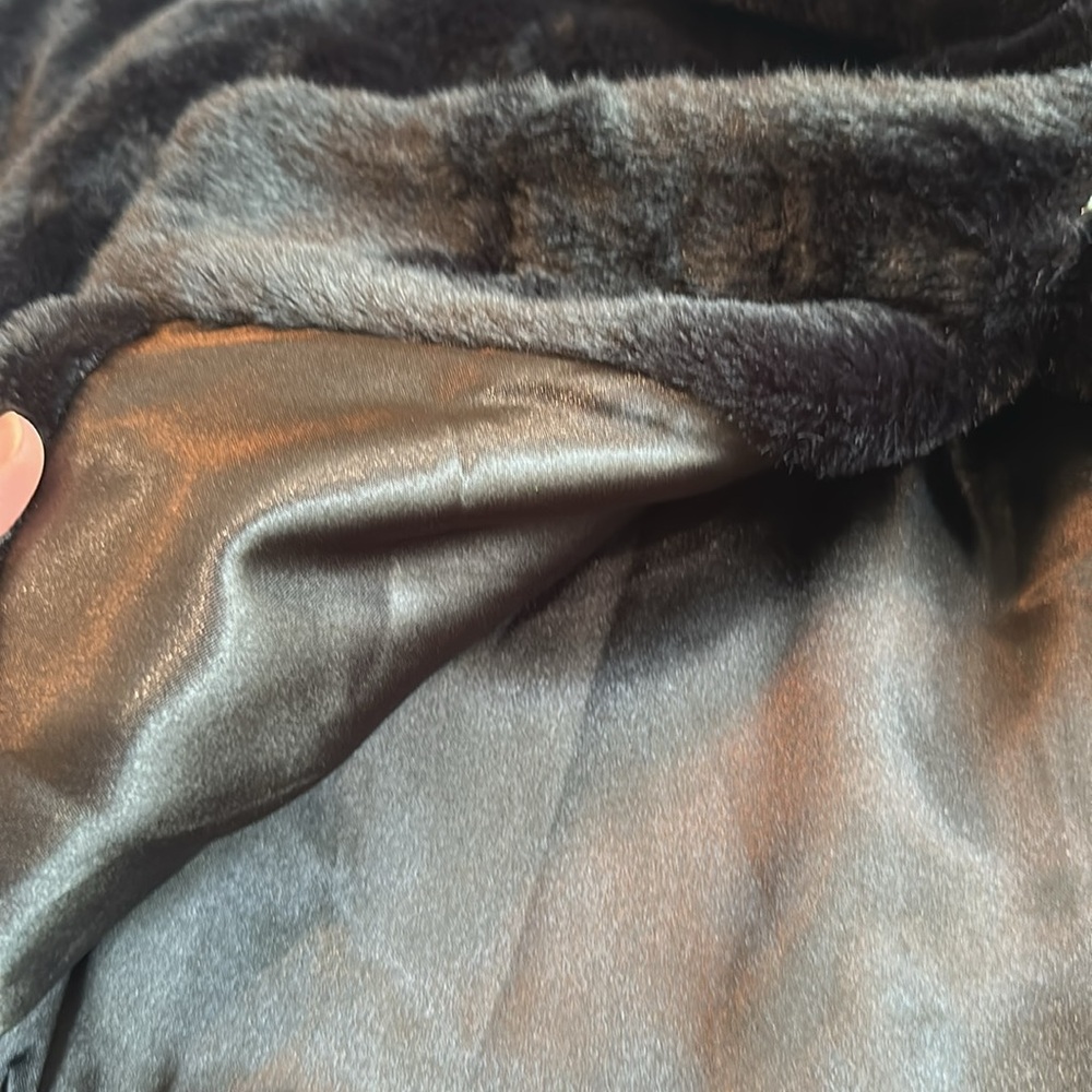 Black jacket - Picture 4 of 4